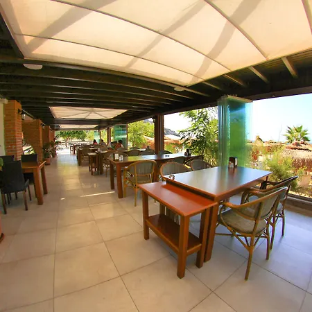 Palm Bay Hotell 3*