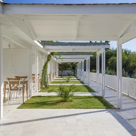 Palm Bay Hotell 3*