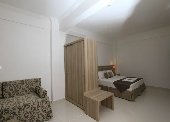 Palm Bay Hotel Emecik